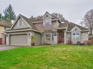 1190 SW Russ Ln, McMinnville, OR 97128