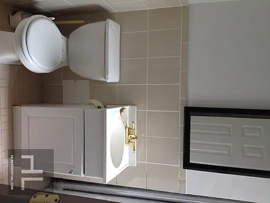 Rented by Highline Residential | media 3