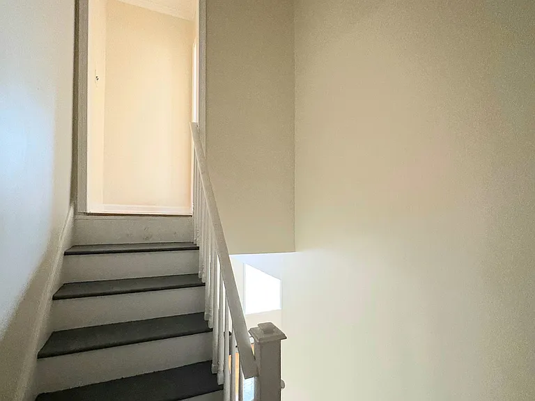 209 E Front St #1 — Photo 9