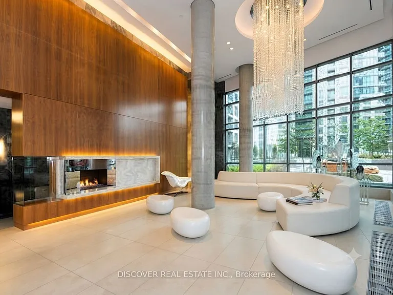 215 Fort York Blvd #2609 — Photo 28