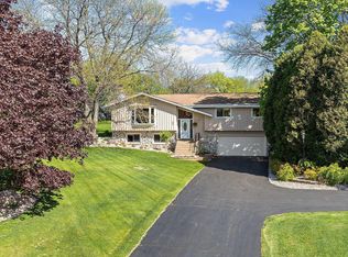 21710 West Ann Louise COURT, New Berlin, WI
