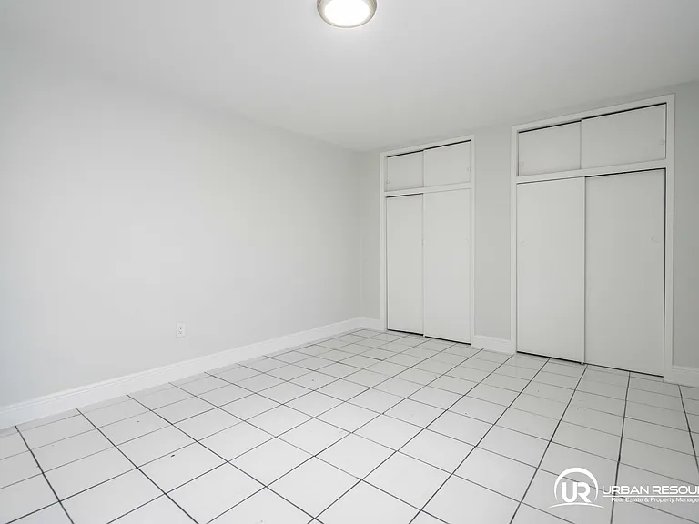 7931 East Dr #301 — Photo 18