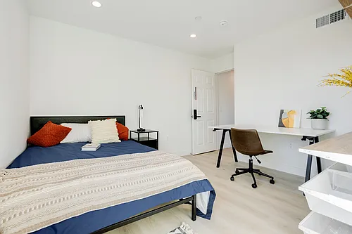 Floor plan 1201 W 36th PI