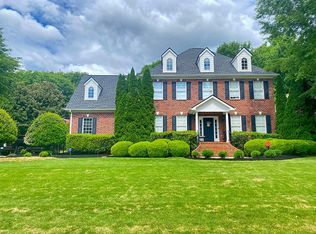 202 Doonbeg Ct, Simpsonville, SC 29681