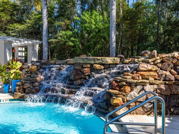 23550 Alamanda Dr Unit 203