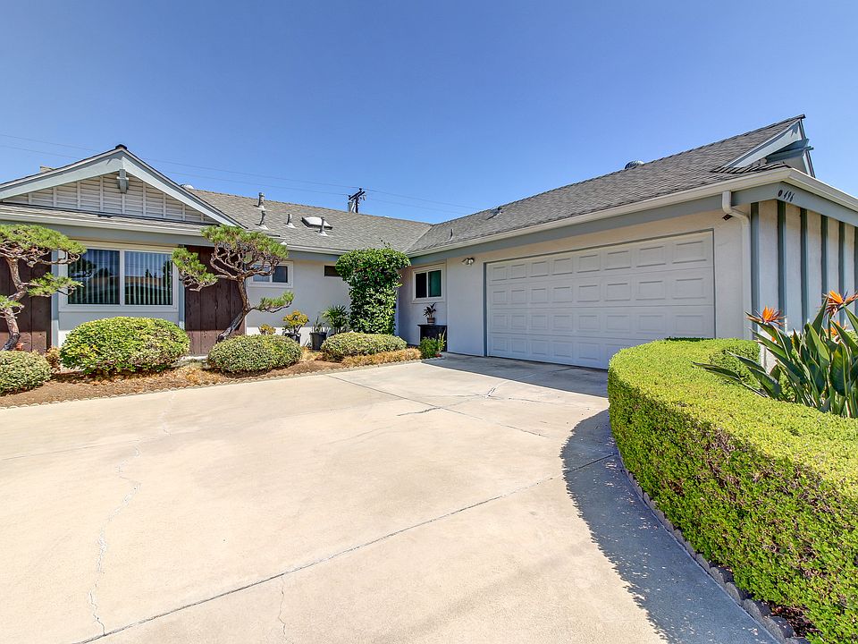 1st image of 496 Alzado St