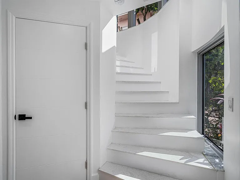 361 Jefferson Ave — Photo 21