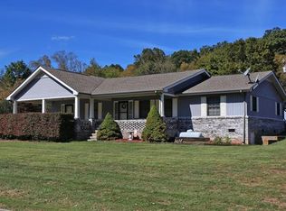 12 Elizabeth Chapel Rd, Waynesville, NC 28786