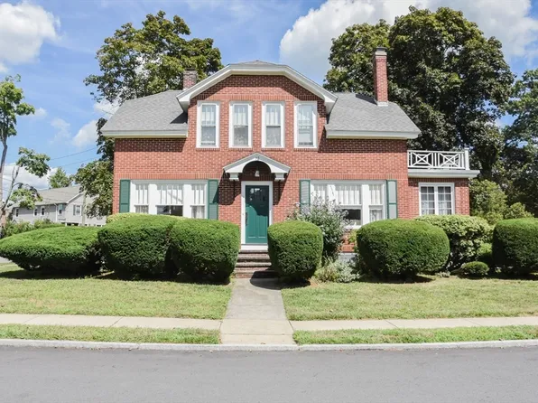 12 Houston Ave, Methuen, MA 01844