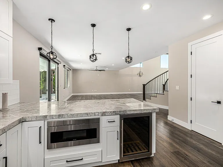 3821 E Devonshire Ave — Photo 13