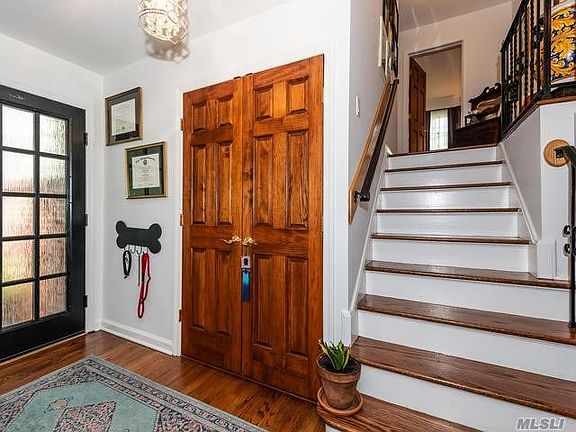 3rd image of 7 Garfield St