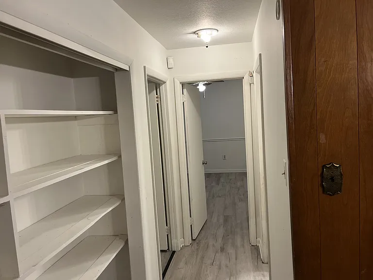 9005 Byron Dr — Photo 8