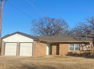 6424 West Dr, Guthrie, OK 73044