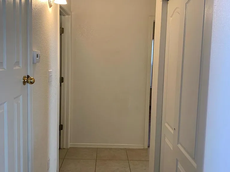 228 Ferinand Ct — Photo 17