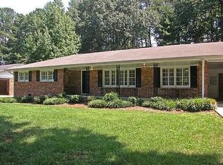 2015 Deren Way, Atlanta, GA 30345