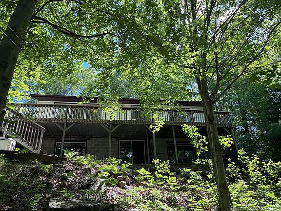 4th image of 538 Skene Rd