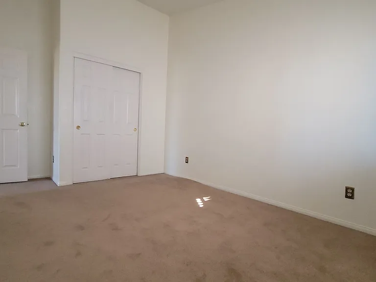 2632 Ironside Dr — Photo 29