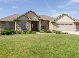 2330 164th Pl, Ames, IA 50014