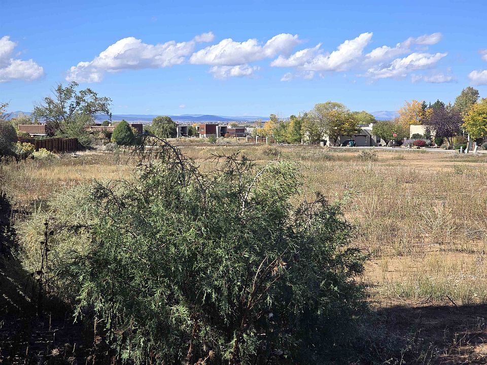 2nd image of Lot 31 Vegas de Taos Road