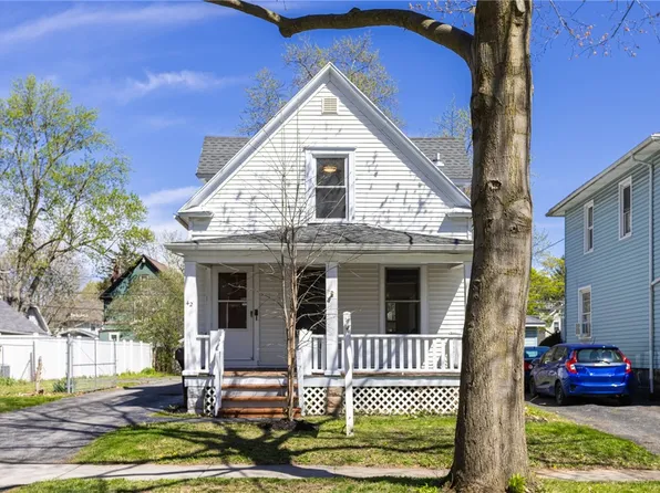 42 Gillette St, Rochester, NY 14619