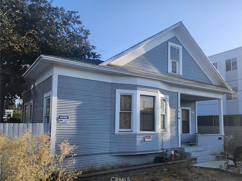 2nd image of 1614 W 35th St