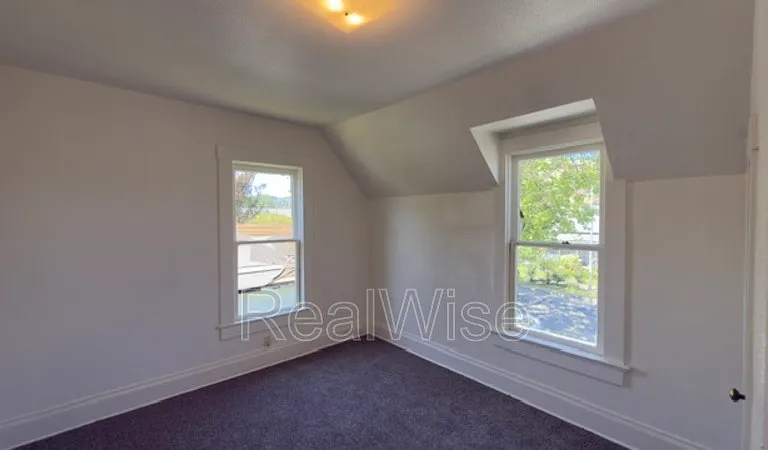 1105 SE Pine St — Photo 24