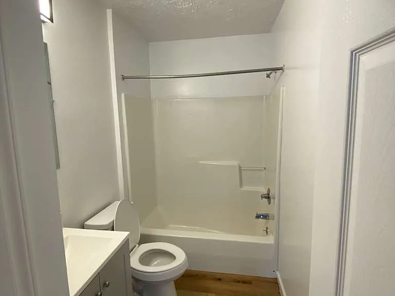 5 E Pinecrest Dr #302 — Photo 4