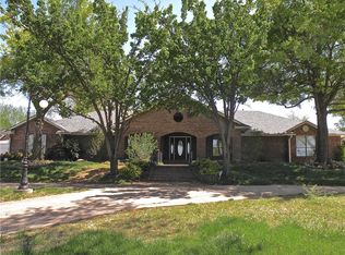 902 N 4th Ave, Purcell, OK 73080