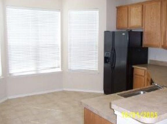 4th image of 10341 Waterbury Dr
