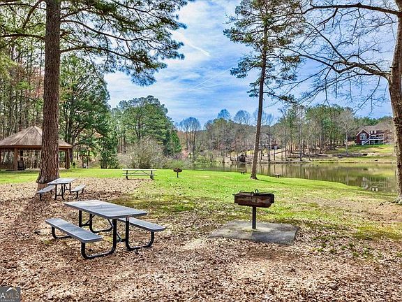 36th image of 8320 Glen Lake Dr