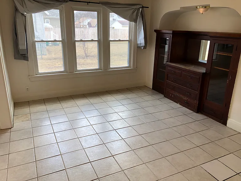 3843 N Vel R Phillips Ave — Photo 15