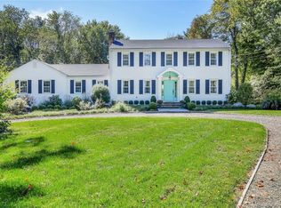 11 Eastwood Ln, Easton, CT 06612