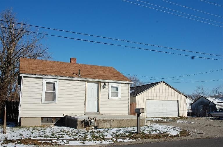 1st image of 1116 Front St