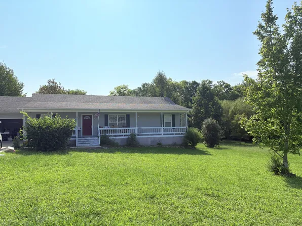 111 Clearwater Sq, Sparta, TN 38583