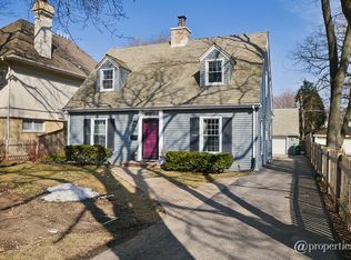 281 Lockwood Ave, Northfield, IL 60093