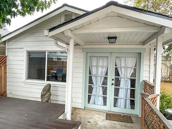 2nd image of 213 Bellerose Dr