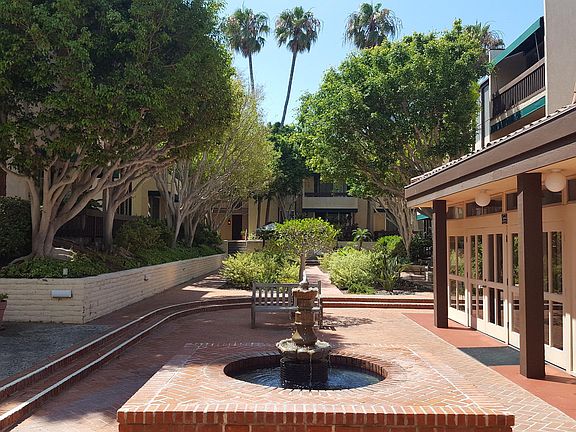 2nd image of 6455 La Jolla Blvd Unit 224