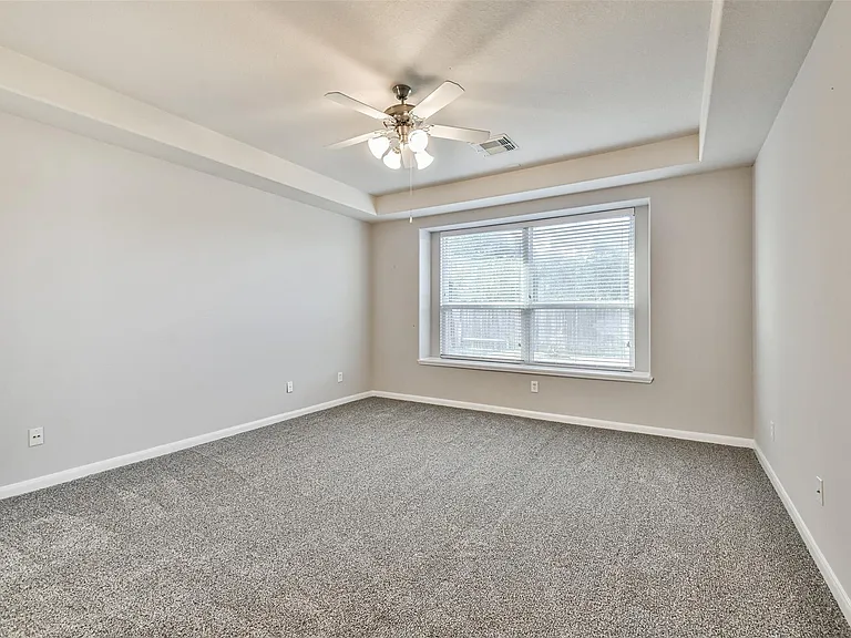 9506 Gramond Hall Ct — Photo 26