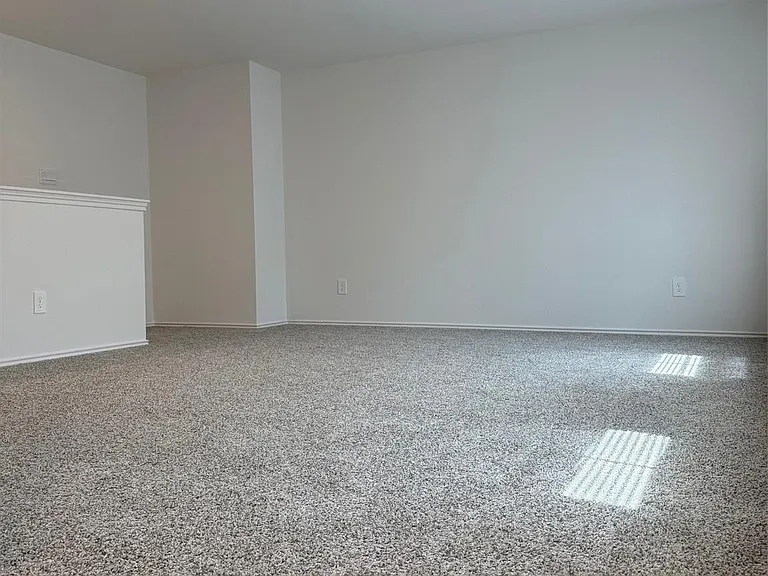 31310 Derbyhaven Dr — Photo 15