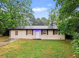 1722 Carpenter Ct, Conley, GA 30288