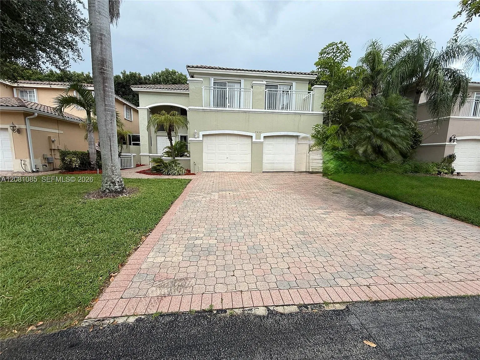 Goldvue Estates — Photo 2