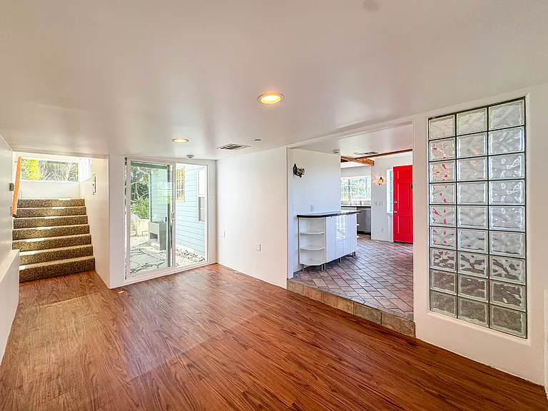 3050 Knob Dr — Photo 18