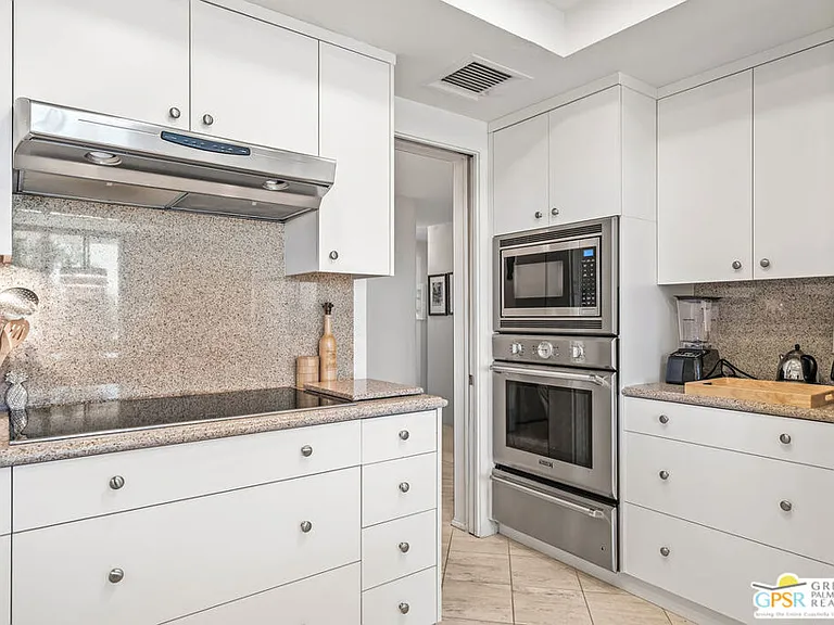 900 Island Dr #313 — Photo 22