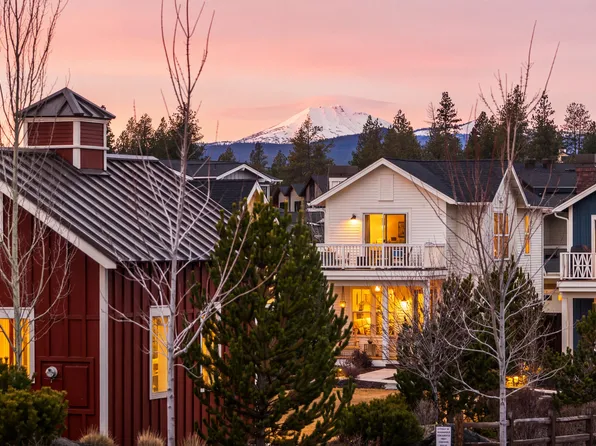 2777 NW High Lakes Loop, Bend, OR 97703