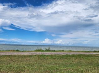 1 Lajoie Ave, Pt Lavaca, TX 77979