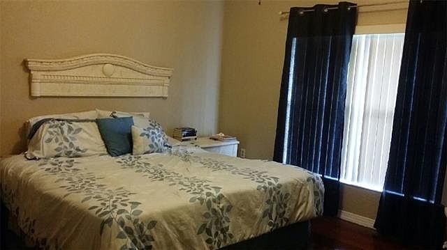 2nd image of 3106 Enclave Ct