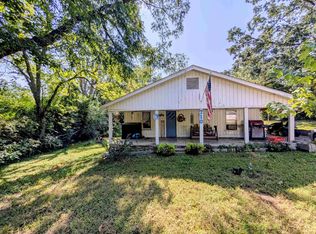 710 Pine Ave, Mena, AR 71953