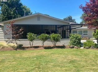 368 Dartmoor Dr, Eugene, OR 97401