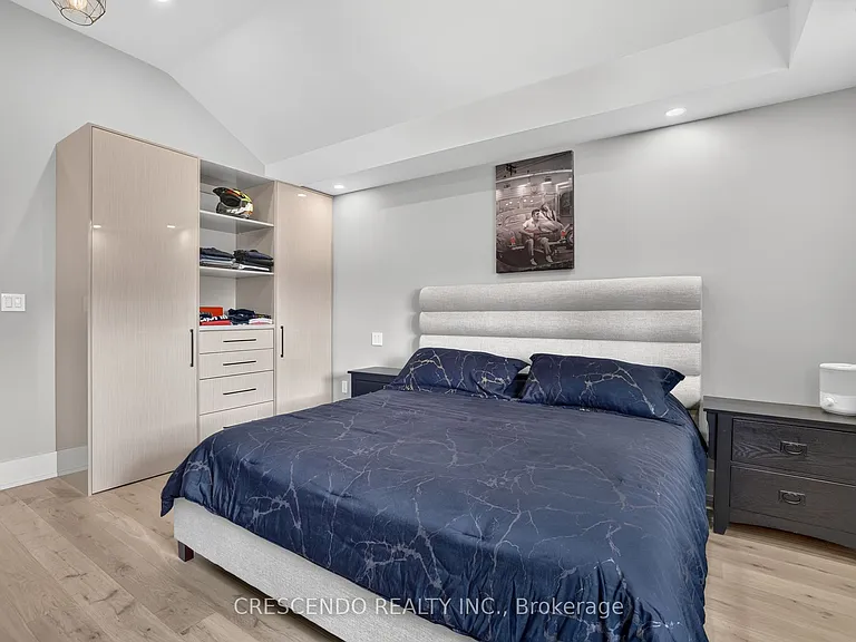 15 Southbury Manor Dr — Photo 32