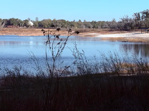 6695 Highway 77, Chipley, FL 32428